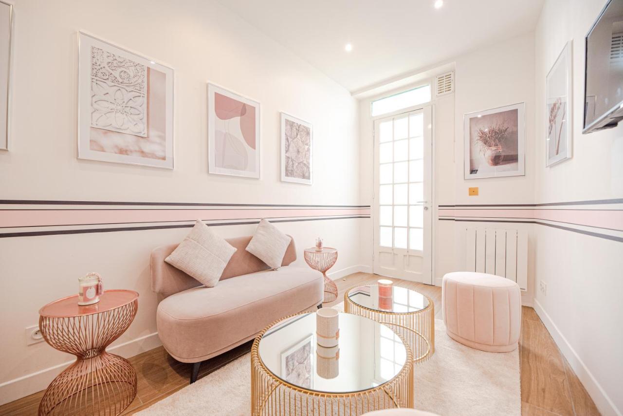 Beautiful Apartments In Le "Haut Marais" Párizs Kültér fotó